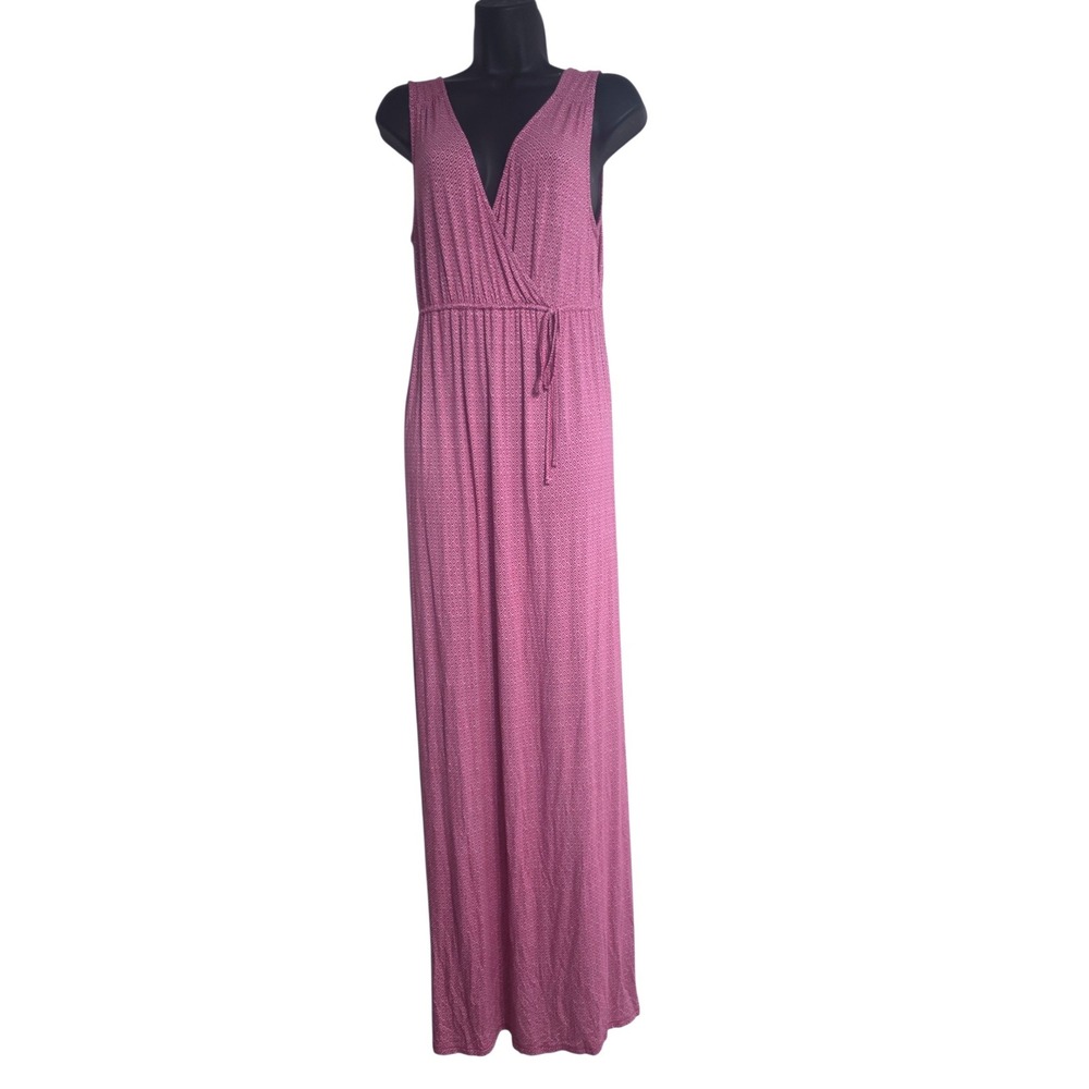 Old Navy Women Maternity Maxi Dress Sz M Berry Pink Geometric Surplice Sleeveles